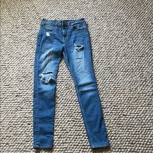 Hollister Women's Blue Ripped Skinny Jeans